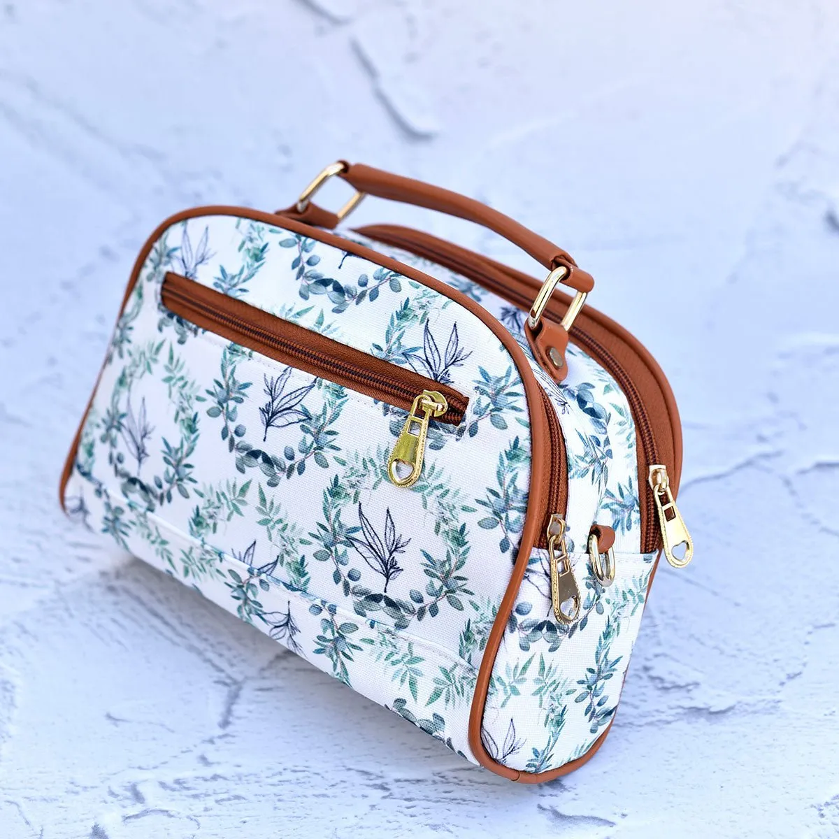 Crescent-Sling Bag