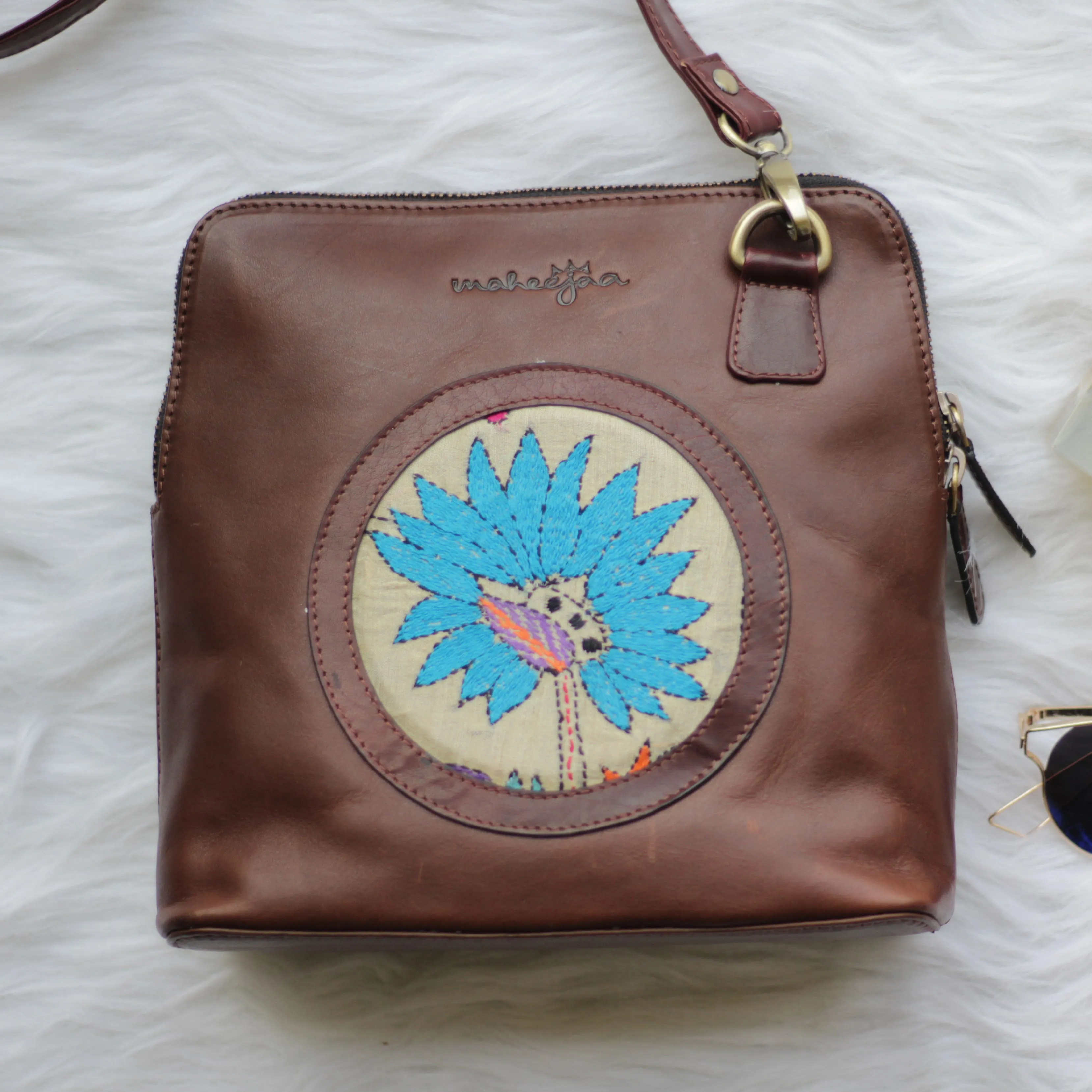 Genuine Leather Handcrafted Small Sling Bag Women (Brown)